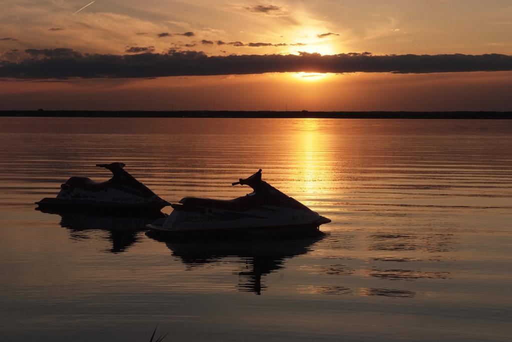 Tawas Bay Beach Resort & Conference Center East Tawas Экстерьер фото