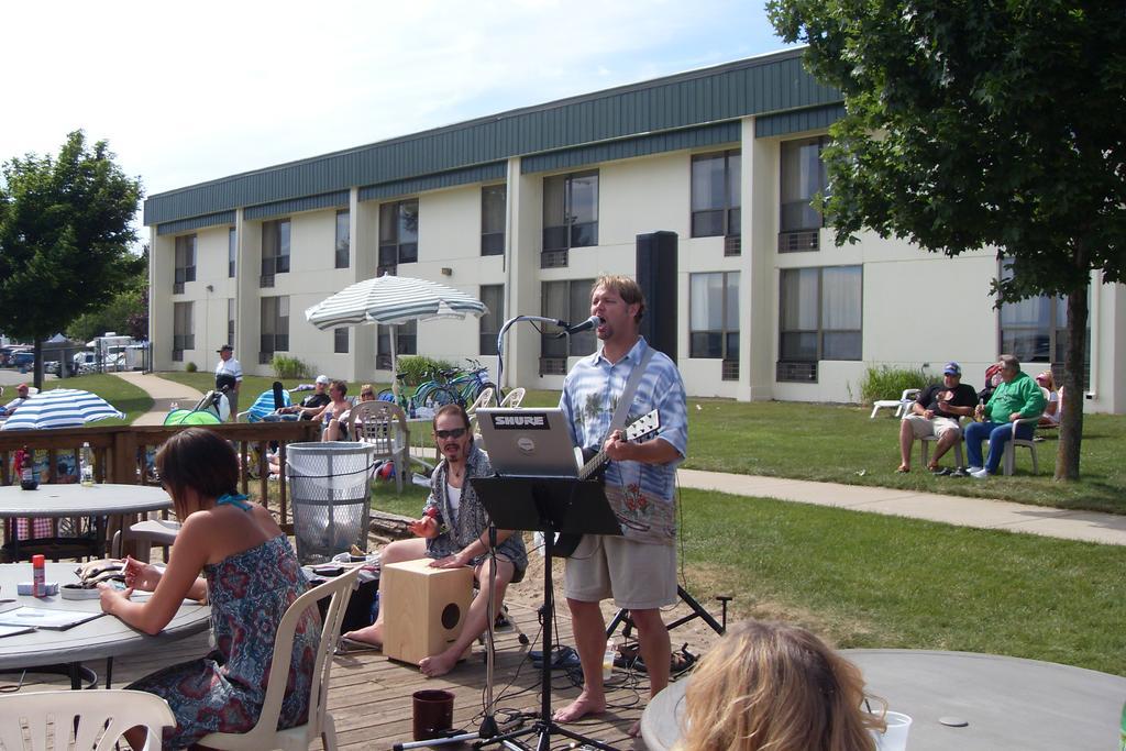 Tawas Bay Beach Resort & Conference Center East Tawas Экстерьер фото